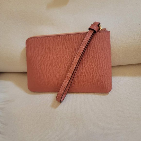 Coach Women's Corner Zip Wristlet, NWT - Picture 2 of 4
